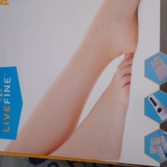 Air Compression Leg Massager - Picture 2 of 8